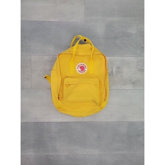 Fjallraven Kanken Backpack Yellow Outdoor Classic Everyday School GUC - Picture 1 of 8